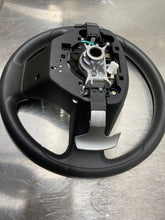 Load image into Gallery viewer, Steering Wheel Subaru Legacy 2012 - NW365028