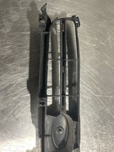 Load image into Gallery viewer, Grille Subaru Impreza 2005 - NW363021