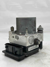 Load image into Gallery viewer, ABS PUMP Impreza Saab 9-2x 2005 05 Auto - NW362895