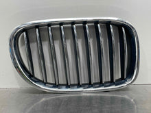 Load image into Gallery viewer, Grille BMW 740I 2015 - NW365598