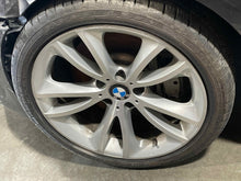 Load image into Gallery viewer, WHEEL RIM 528i 535i 550i 640I 650i Active 5 M6 11-19 19x8-1/2 ALLOY - NW539492