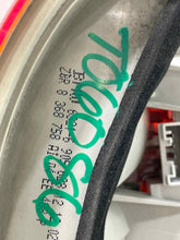 Load image into Gallery viewer, OUTER TAIL LIGHT LAMP BMW 323i 323ic 325ci 325i 2000-2005 Right - NW539560