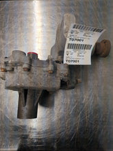 Load image into Gallery viewer, TRANSFER CASE Volvo Xc90 2003 03 2004 04 2005 05 2006 06 - NW540225