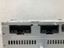 Load image into Gallery viewer, RADIO Ford Explorer 2014 14 2015 15 AM FM CD - NW366669