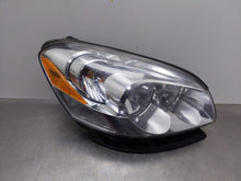 Load image into Gallery viewer, HEADLIGHT LAMP ASSEMBLY Buick Lucerne 06 07 08 09 10 11 Right - NW366556