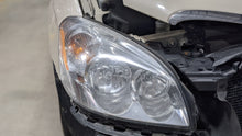 Load image into Gallery viewer, HEADLIGHT LAMP ASSEMBLY Buick Lucerne 06 07 08 09 10 11 Right - NW366556