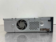 Load image into Gallery viewer, RADIO Volkswagen Golf Golf GTI 2016 16 2017 17 - NW541752