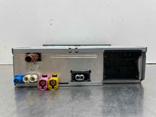 Load image into Gallery viewer, RADIO Volkswagen Golf Golf GTI 2016 16 2017 17 - NW541752