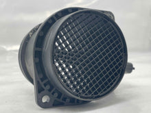 Load image into Gallery viewer, Mass Air Flow Sensor Meter MAF C70 S60 S70 S80 V70 XC70 99-02 - NW5782