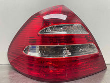 Load image into Gallery viewer, TAIL LIGHT LAMP ASSEMBLY E350 E320 E500 E55 03 04 05 06 Left - NW542125