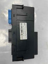 Load image into Gallery viewer, BODY CONTROL MODULE BCM COMPUTER 323i 328i 335i M3 X1 Z4 10-15 - NW367196