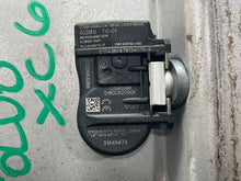 Load image into Gallery viewer, WHEEL RIM S60 XC60 09-10 18x7-1/2 ALLOY - NW542378