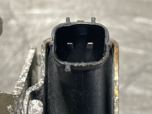 Load image into Gallery viewer, THROTTLE BODY Honda Civic 2001 01 02 03 04 05 DX Manual - NW368602