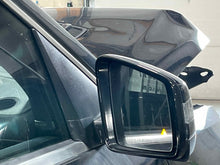 Load image into Gallery viewer, SIDE VIEW DOOR MIRROR Gl350 Gl450 Gl550 GL63 AMG 2013-2016 Right - NW542562