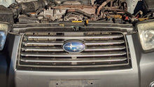 Load image into Gallery viewer, GRILLE Subaru Forester 2006 06 2007 07 2008 08 - NW368213