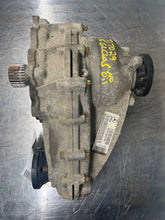 Load image into Gallery viewer, TRANSFER CASE ML320 ML350 ML550 E320 E350 GL450 06 07 08 09 - 12 - NW542628