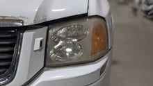 Load image into Gallery viewer, HEADLIGHT LAMP ASSEMBLY Envoy Envoy XL Envoy XUV 2002-2009 Left - NW368238
