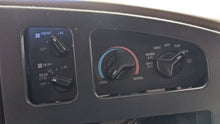 Load image into Gallery viewer, Temperature Controls FORD E150 VAN 2000 - NW368218