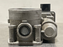 Load image into Gallery viewer, THROTTLE BODY ALTIMA G35 I35 MAXIMA 02 03 04 05 06 - NW368600