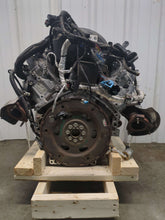 Load image into Gallery viewer, Engine Motor EXPRESS 3500 VAN 2021 - NW543092