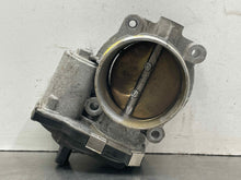 Load image into Gallery viewer, Throttle Body EXPRESS 3500 VAN 2021 - NW543372
