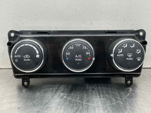 Load image into Gallery viewer, Temperature Controls Jeep Compass 2014 - NW543348
