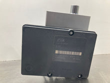 Load image into Gallery viewer, ABS Pump Nissan Armada 2013 - NW368801