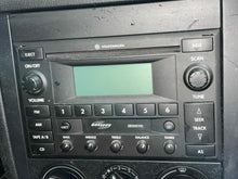 Load image into Gallery viewer, RADIO Golf Jetta Passat 1999 99 00 01 02 03 AM/FM/CASS - NW543745