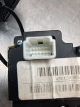 Load image into Gallery viewer, Radio Nissan Armada 2013 - NW369009