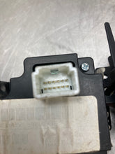 Load image into Gallery viewer, Radio Nissan Armada 2013 - NW369009