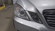 Load image into Gallery viewer, HEADLIGHT LAMP ASSEMBLY E300 E350 E400 E550 E63 10 11 12 13 Right - NW369375