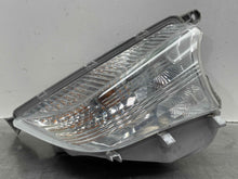 Load image into Gallery viewer, TURN SIGNAL LIGHT LAMP Prius Prius V 15-17 Bumper Mounted Left - NW543858