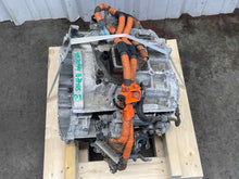 Load image into Gallery viewer, TRANSMISSION Prius Prius V 12 13 14 15 16 17 18 19 VIN B3 - NW543980