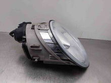 Load image into Gallery viewer, HEADLIGHT LAMP ASSEMBLY Beetle 98 99 00 01 02 03 04 05 Right - NW369377