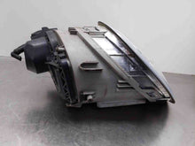Load image into Gallery viewer, HEADLIGHT LAMP ASSEMBLY Beetle 98 99 00 01 02 03 04 05 Right - NW369377