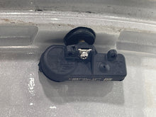 Load image into Gallery viewer, WHEEL RIM Flex 13-19 18x7-1/2 ALUM 18x7-1/2, 5 lug, 4-1/2" - NW502993