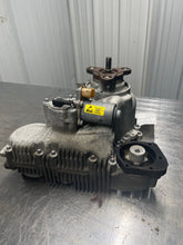 Load image into Gallery viewer, TRANSFER CASE BMW 530xi 528xi 328xi 332xi 2006 06 2007 07 2008 08 09 2010 10 - NW544101