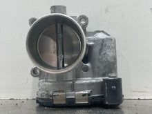 Load image into Gallery viewer, Throttle Body Volkswagen Tiguan 2021 - NW370095