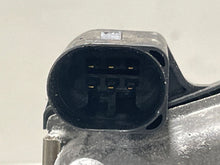 Load image into Gallery viewer, Throttle Body Volkswagen Tiguan 2021 - NW370095