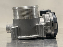 Load image into Gallery viewer, Throttle Body Volkswagen Tiguan 2021 - NW370095