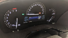 Load image into Gallery viewer, Speedometer Cluster Cadillac XT5 2019 - NW370058
