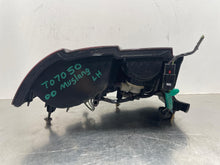 Load image into Gallery viewer, TAIL LIGHT LAMP ASSEMBLY Ford Mustang 99 00 01 02 03 04 Left - NW544557