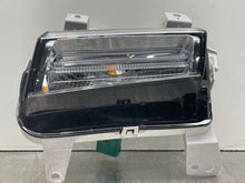 Load image into Gallery viewer, Park Lamp Light Cadillac XT5 2019 - NW369837