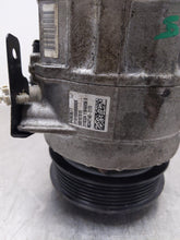 Load image into Gallery viewer, AC Compressor Cadillac XT5 2019 - NW369734
