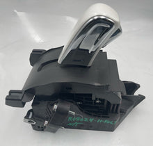 Load image into Gallery viewer, Floor Shifter Chevrolet Volt 2011 - NW338424