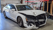 Load image into Gallery viewer, Transmission AUDI A8 2012 - NW371207