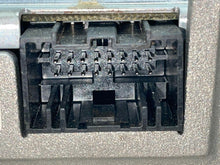 Load image into Gallery viewer, Radio Lincoln Navigator 2007 - NW371015