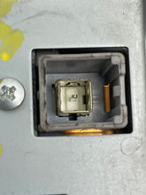 Load image into Gallery viewer, INFO-GPS SCREEN Lexus ES350 2010 10 2011 11 - NW370847