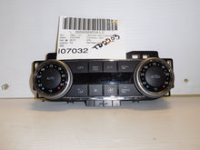 Load image into Gallery viewer, FRONT TEMPERATURE CONTROLS C230 C250 C300 C350 C63 GLK350 09-10 - NW100799