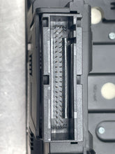 Load image into Gallery viewer, FRONT TEMPERATURE CONTROLS C230 C250 C300 C350 C63 GLK350 09-10 - NW100799
